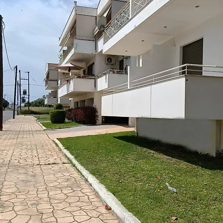 Cozy Nights Apartment Messini Exterior photo